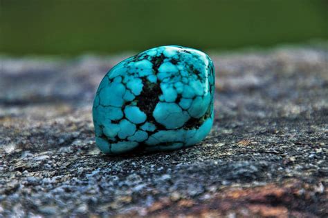 Turquoise Color Meaning: What is the Meaning of the Color Turquoise?