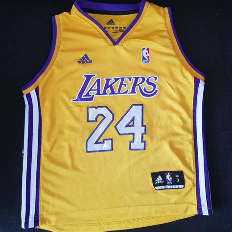 LA Lakers Kobe Bryant 24 Kids Jersey, Men's Fashion, Activewear on ...