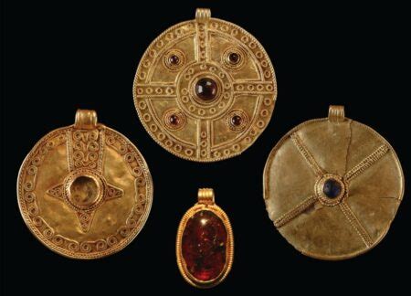 Anglo-Saxon jewellery: from burials to Beowulf - Corinium Museum