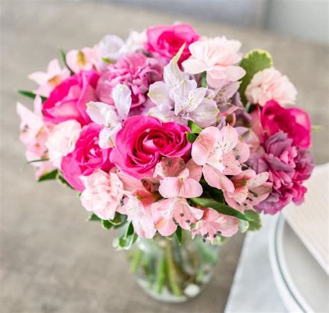 7 Best Florists for Flower Delivery in Maywood, CA - Petal Republic