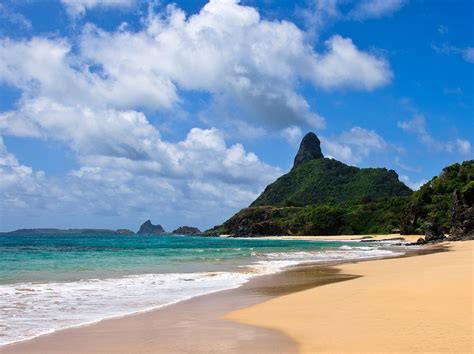 The Most Beautiful Beaches in Fernando de Noronha, Brazil