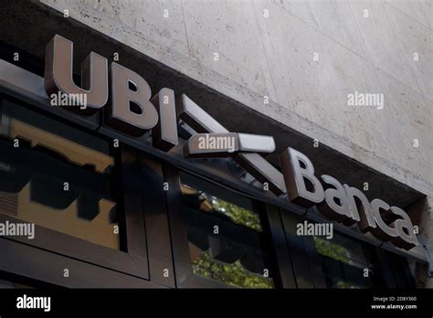 Ubi banca sign hi-res stock photography and images - Alamy