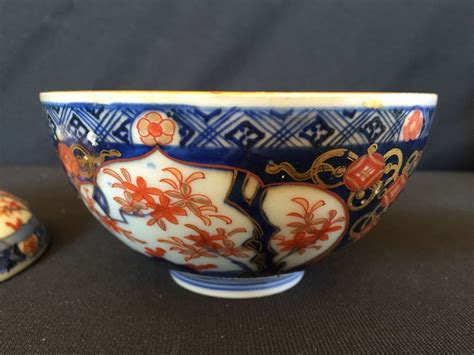 Japanese Imari Porcelain Rice Bowl with Lid