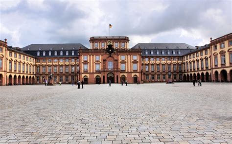 Mannheim Palace Wallpaper HD Download