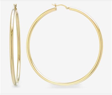 25 Best Gold Hoop Earrings for Women, from Small to Large - Parade