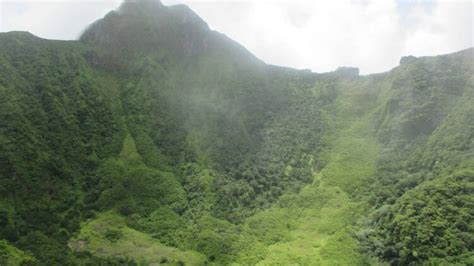 Volcano Crater hike in St Kitts - St Kitts Taxi and tours