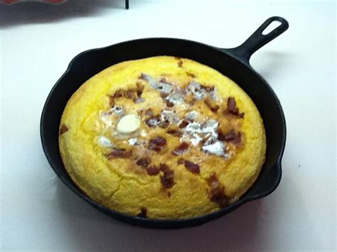 Southern Cracklin Cornbread – chefjenn.com