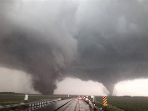 Check Out These Incredible Twin Tornadoes in Nebraska