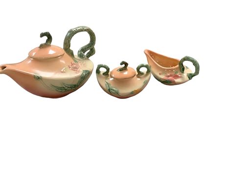 Lot - Hull Pottery Aladdin Tea Set
