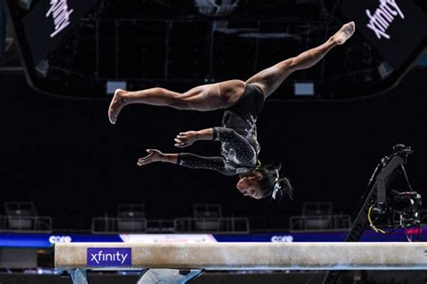 Simone Biles wins record 8th U.S. gymnastics title