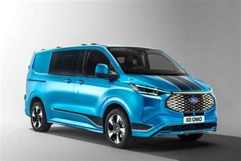 Der neue Ford Transit Custom Hybrid 2023. Wie wird er eingerichtet? | Tecnolam