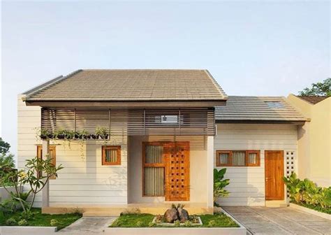 Cosy Muji-Style House Has a Stylish White & Wooden Palette for a Welcoming Atmosphere ...
