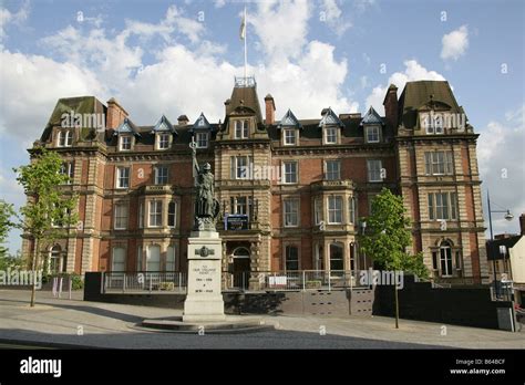 City of Stoke on Trent, England. The Hanley War Memorial with Hanley Town Hall in the background ...