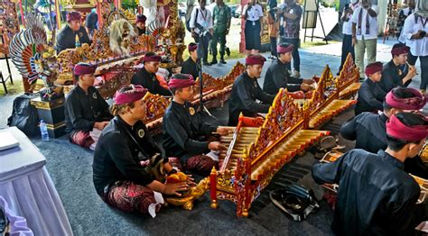 Players Playing Traditional Balinese Musical Instruments Calung Bamboo Stock Photo - Download ...