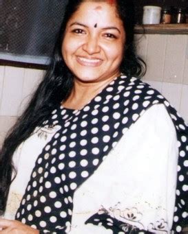 K S Chithra: Age, Photos, Biography, Height, Birthday, Movies, Latest ...