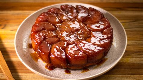 French Tarte Tatin - Easy Meals with Video Recipes by Chef Joel Mielle ...