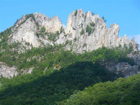 Seneca Rocks-West Virginia *photo rights UniqueThrows4Less : WestVirginia