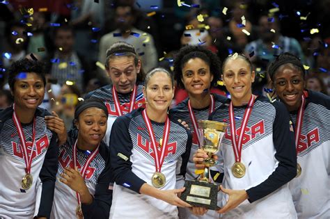 Geno Auriemma's Team USA Wins Another FIBA Title - Hartford Courant