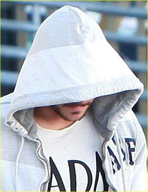 Hoodie Hiding Face – Telegraph