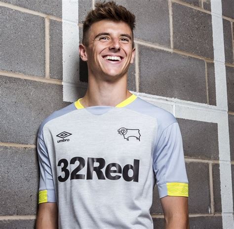 Derby County FC 2018/19 Umbro Away and Third Kits - FOOTBALL FASHION