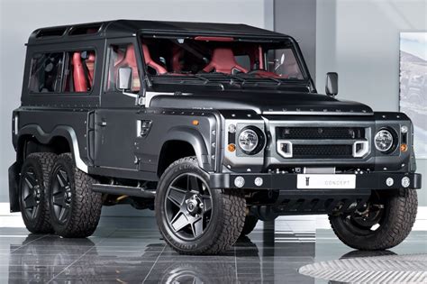 Kahn Design Unveils Its 6x6 Land Rover Defender