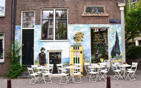 Best Cannabis cafes in Amsterdam - Hello Travel Buzz