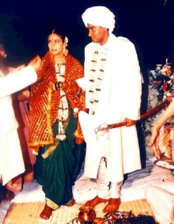 Kajol and Ajay Devgan Wedding - Kajol and Ajay Devgan wedding pictures ...