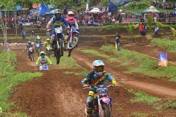 Gambar Balap Motor Cross - 55+ Koleksi Gambar