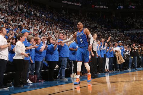 OKC Thunder: Good, bad and ugly of Russell Westbrook's interactions with fans