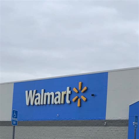 Walmart Supercenter - Marysville, KS