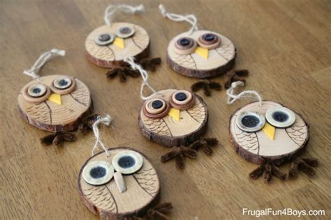 Wood Slice Owl Ornaments + Owl Tree | 9 Simple Fall DIY Home Decor Ideas | Wood slice crafts ...