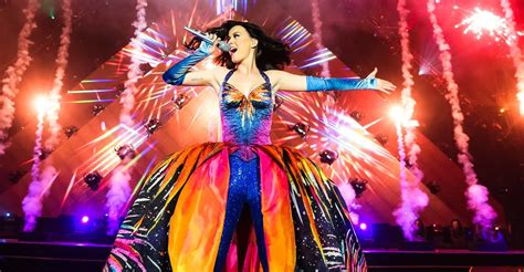 Katy Perry: The Prismatic World Tour Live online yayında