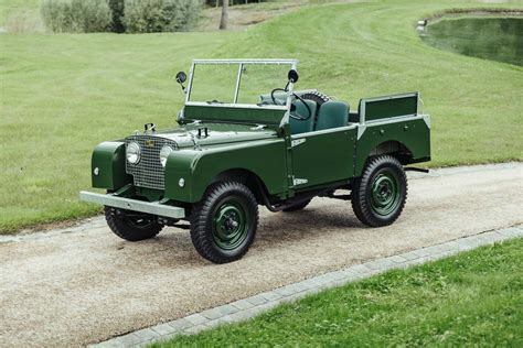 FEATURE - 1951 LAND ROVER SERIES I - JUST 4X4S