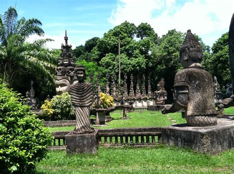 Katie's Travel Blog: Buddha Park, Vientiane, Laos