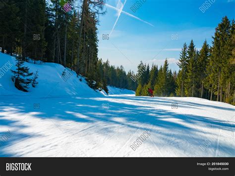 Snowboarder Going Down Image & Photo (Free Trial) | Bigstock