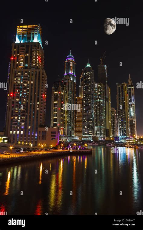 Nightlife in Dubai Marina. UAE. November 14, 2012 Stock Photo - Alamy