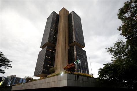 Brazil central bank aims to prevent 2021 inflation from impacting 2022 ...