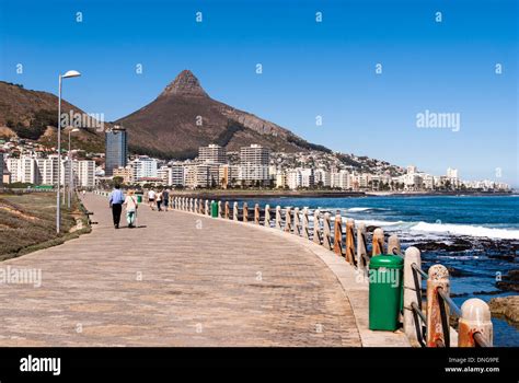 Sea Point oceanside promenade. Cape Town, Western Cape, South Africa Stock Photo - Alamy