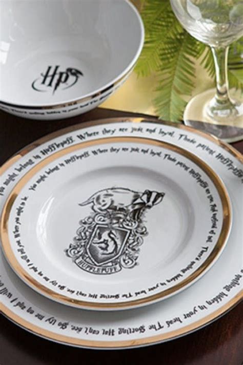 We're Obsessed with This Magical New Harry Potter Dishware | Harry potter kitchen decor, Harry ...