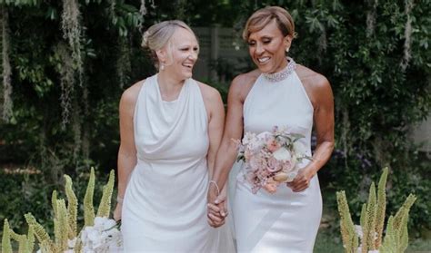 'GMA' Anchor Robin Roberts Ties the Knot with Longtime Girlfriend