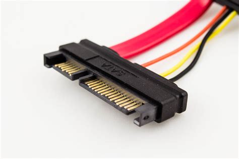 Amphenol SATA22M to MicroSATA Cable - 3IN - Pactech