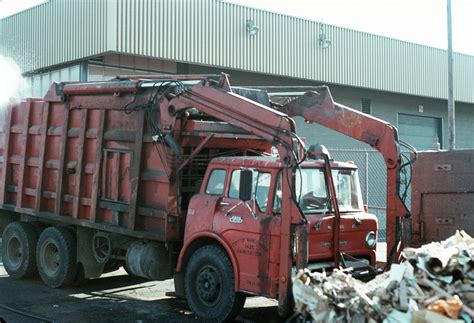 [Garbage truck parked] - City of Vancouver Archives | Garbage truck, Trucks, Rubbish truck