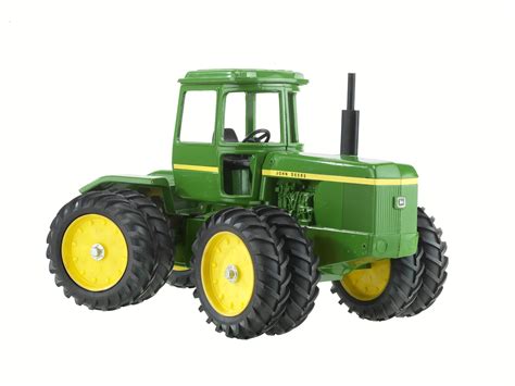 John Deere tractor model | Smithsonian Institution