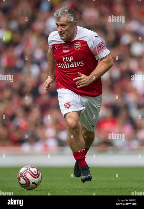 Soccer arsenal davor hi-res stock photography and images - Alamy