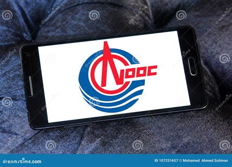 CNOOC Group logo editorial photography. Image of cnooc - 107251657