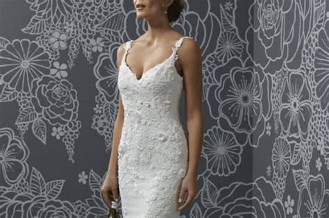 Minimalist-style wedding dresses for 2013