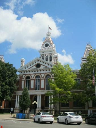 Livingston County Courthouse, Pontiac - Tripadvisor