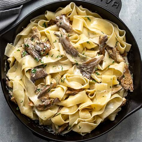 Oyster Mushroom Pasta With A Creamy Sauce - Give Recipe