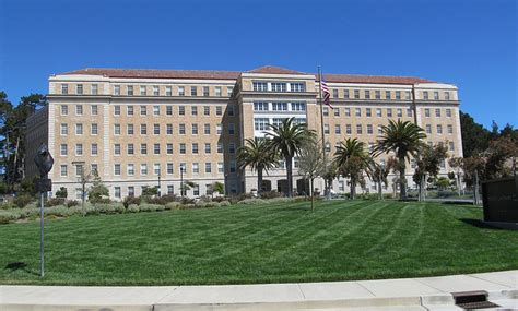 Public Health Service Hospital In San Francisco Is Incredibly Creepy