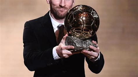 Lionel Messi Wins Men's Ballon d'Or For Seventh Time | Football News